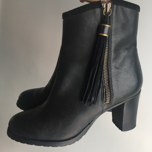 Lauren Ralph Lauren Carah leather ankle boots with tassel - Picture 2 of 10